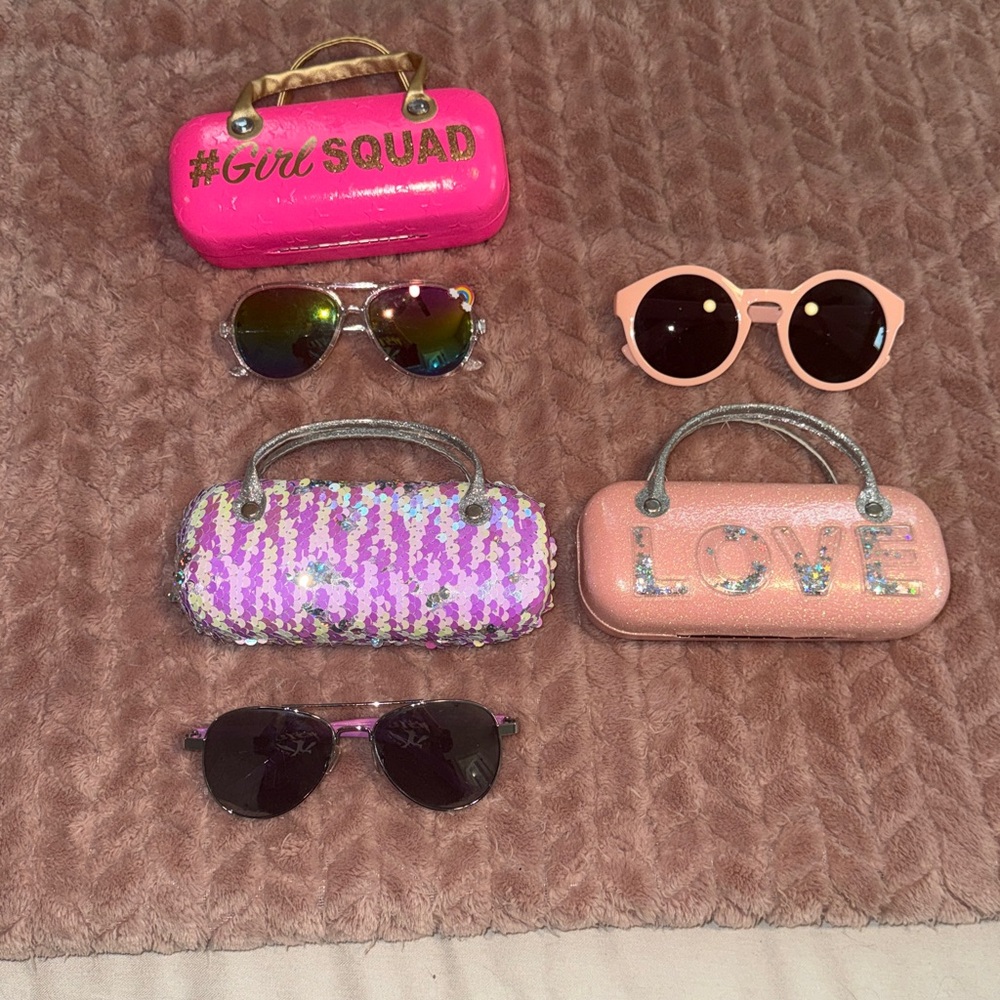 Girls Sunglasses & Cases